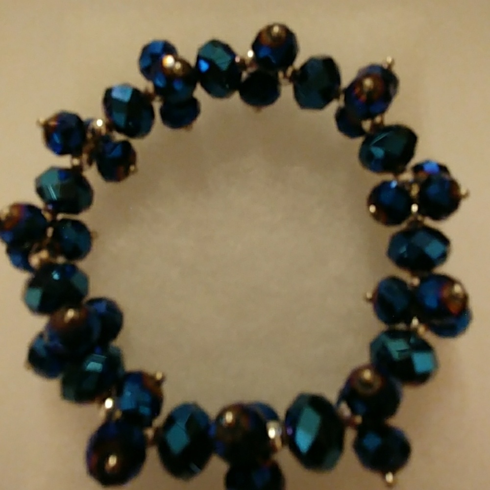 Blue Metallic Crystal Bracelet - Picture 3 of 8